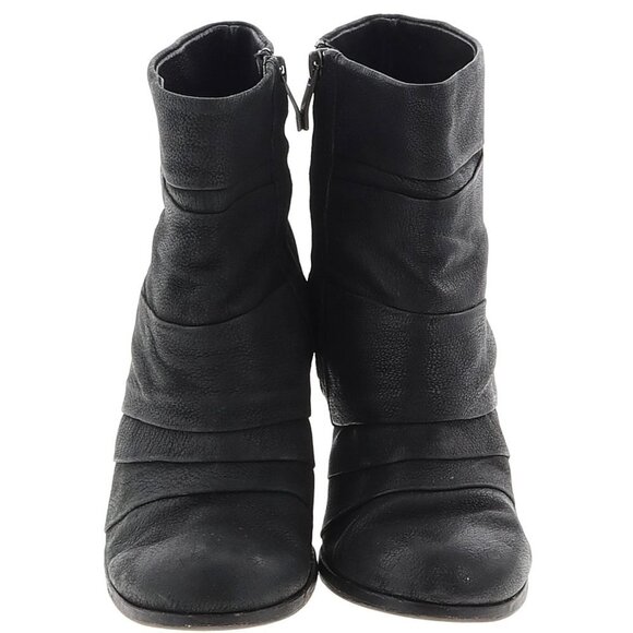 Vince Camuto 'Belta' Leather Ankle boots 7.5 - Picture 4 of 12